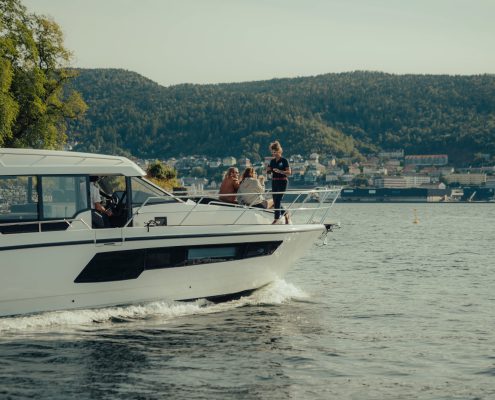 Luxury fjord cruise in Bergen with Top the Fjords.